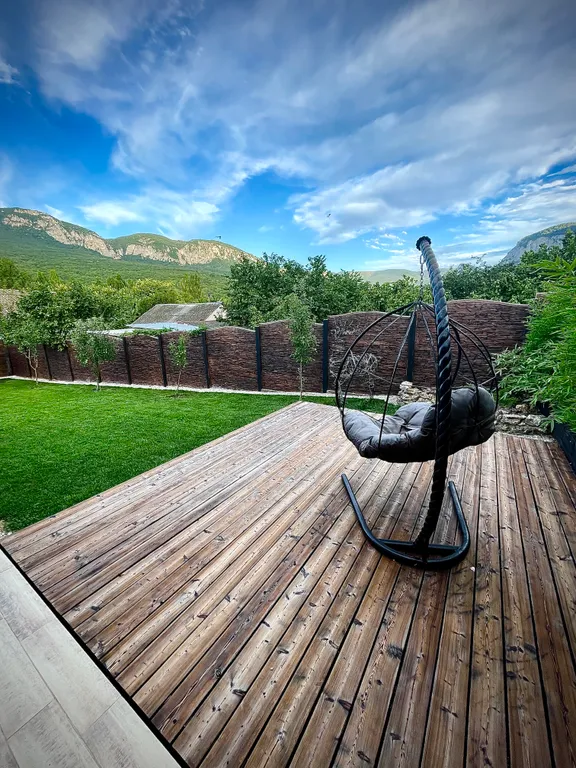 Коттедж Уютный дом с видом на горы — Соколиное