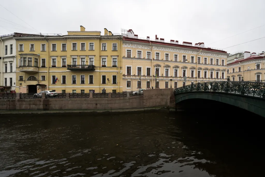 Квартира Апартаменты у Эрмитажа — Санкт-Петербург