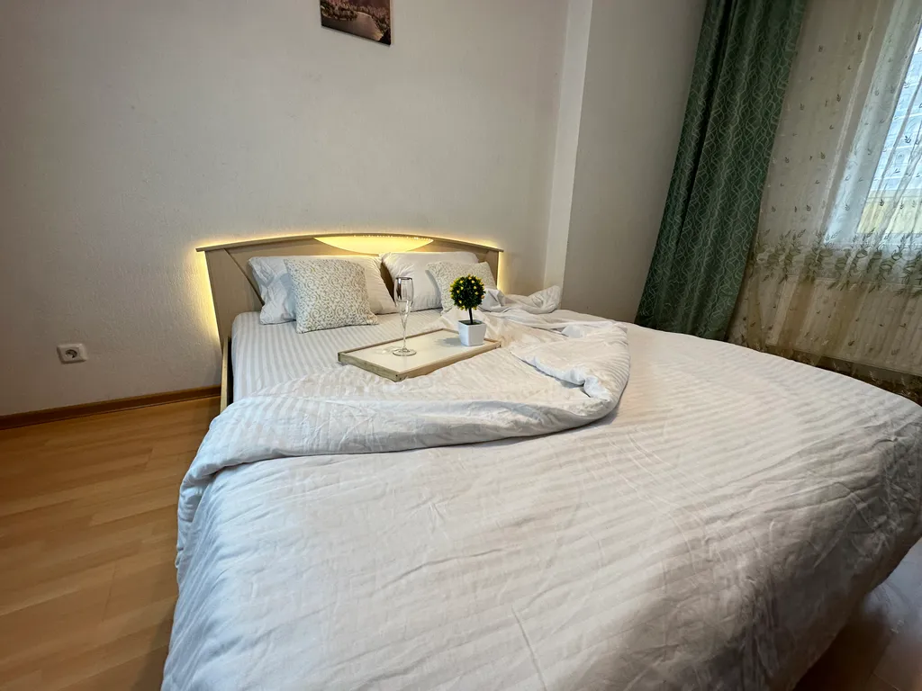 Квартира Тут хорошо на Степана Разина — аренда посуточно в Екатеринбург