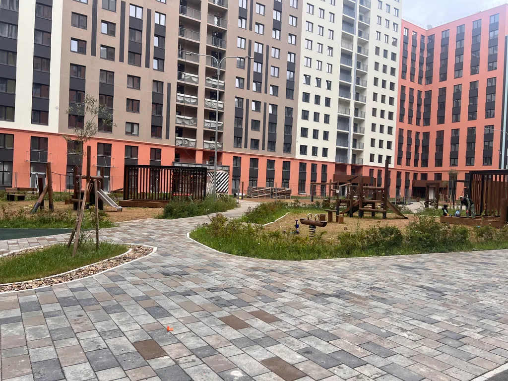 Уютная cтудия в нoвом жилoм комплекcе Краcноe яблокo