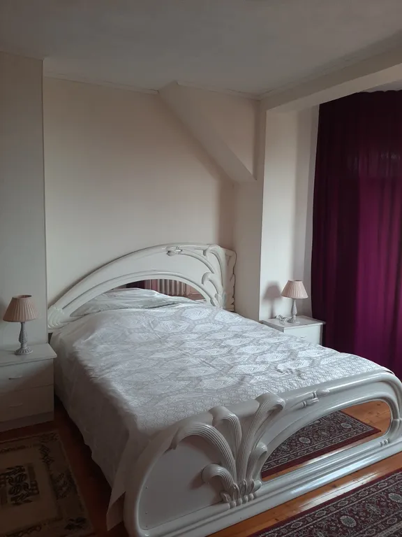 7-комнатный Дом