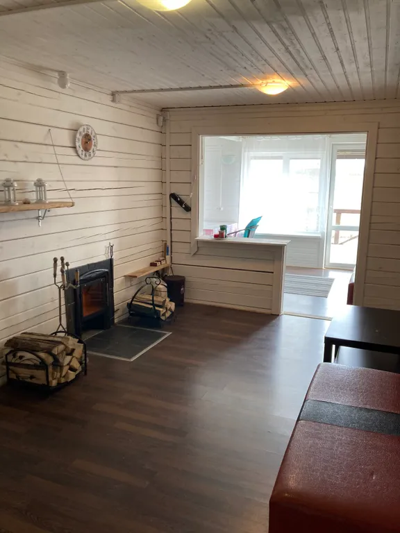 Дом у реки с баней