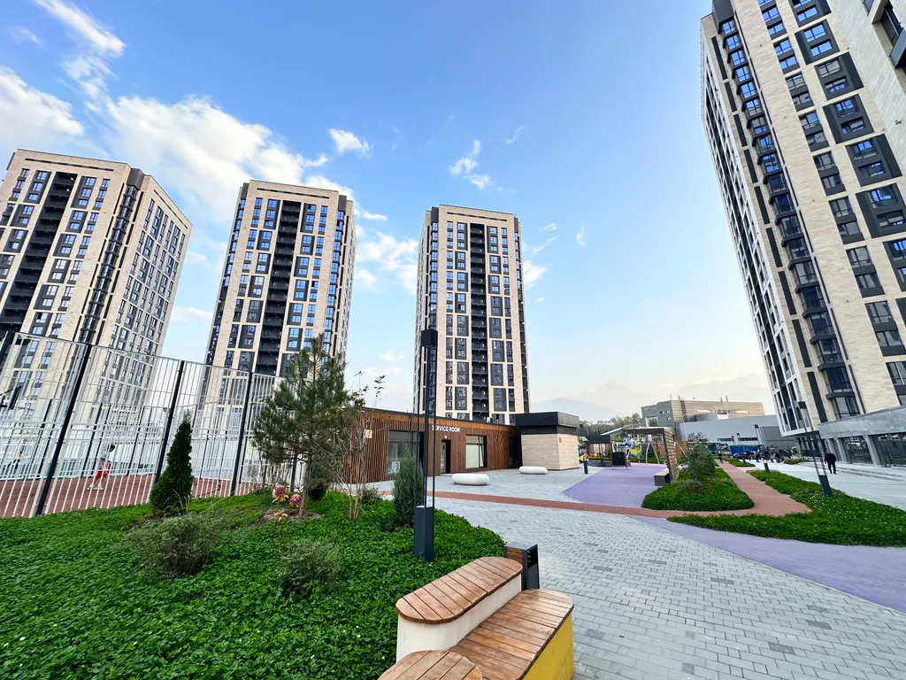 Евродвушка в ЖК Комфорт Сити с видом на горы, рядом с ТЦ MEGA