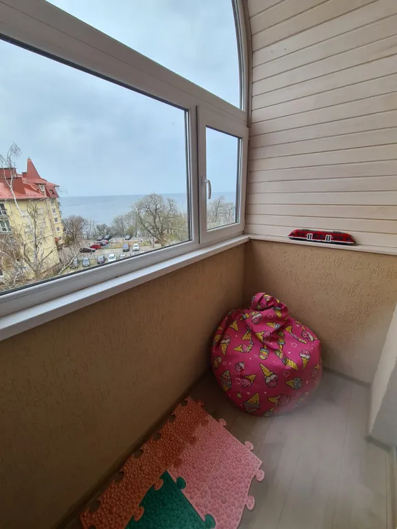 Двухуровневая трёхкомнатная квартира на берегу Балтики