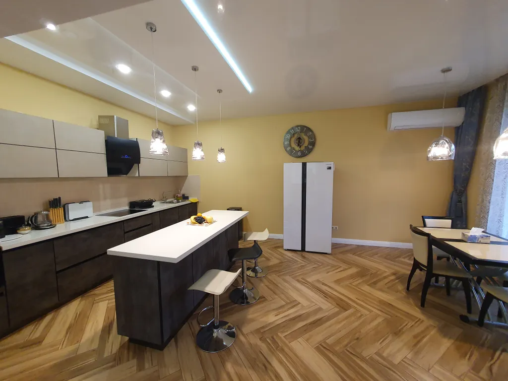 Дом для комфортного загородного отдыха в лесу рядом с морем