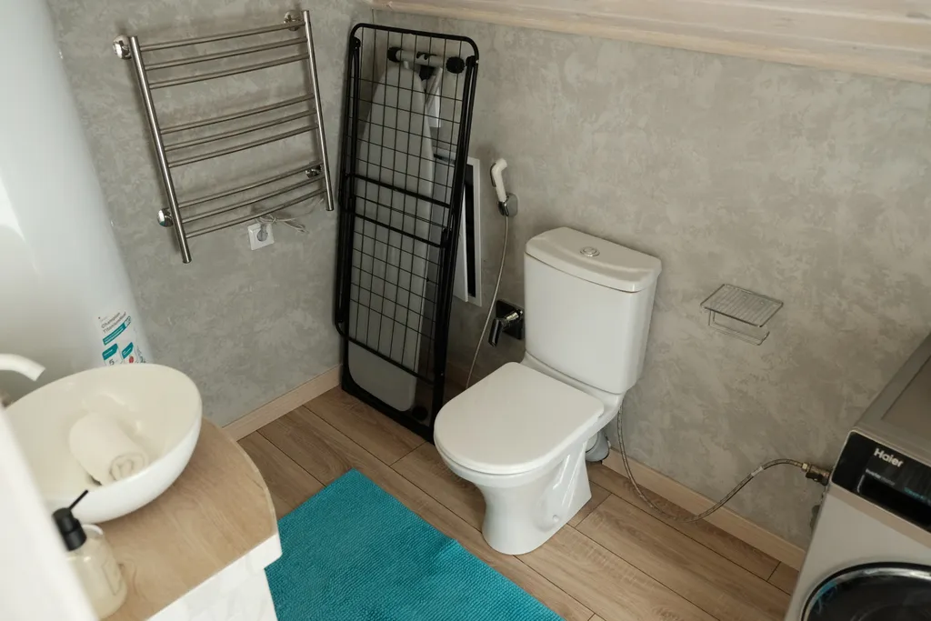 Большой уютный дом с видом на лес