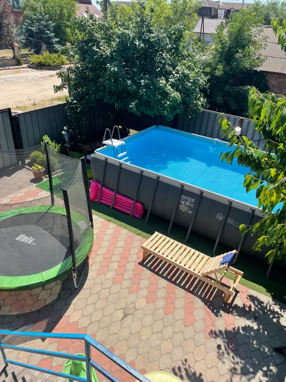 Квартира Апартаменты №7 с видом на море и внутренний дворик с бассейном — Ейск