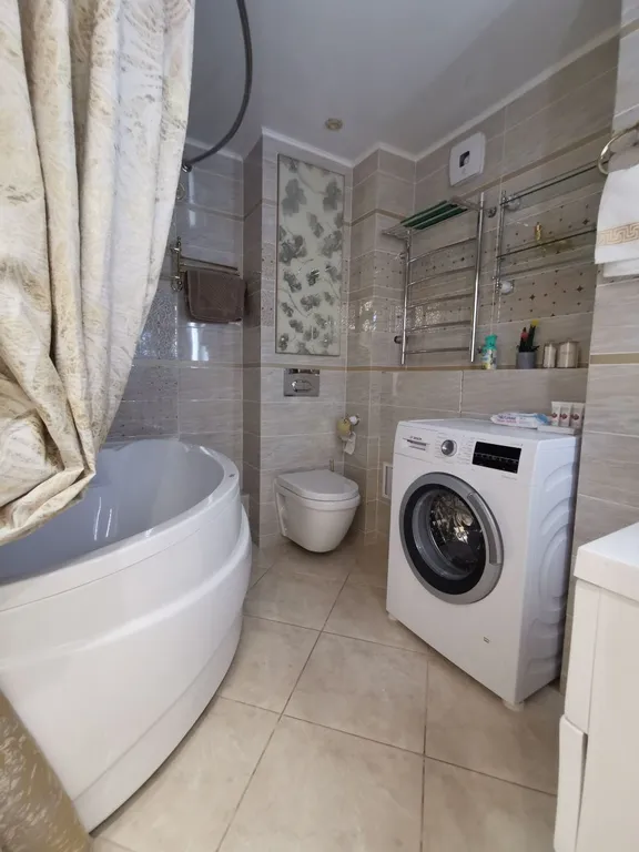 Уютная квартира люкс с дизайнерским ремонтом