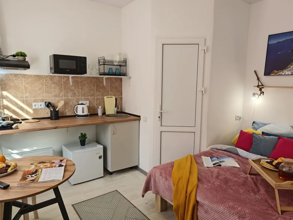 Уютная студия с кроватью-трансформером