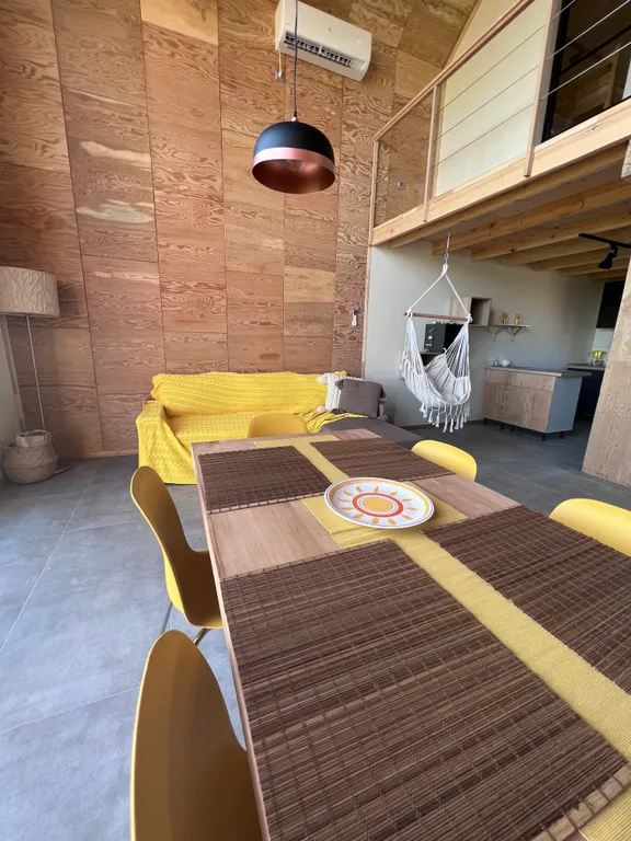 Дом с 2 спальнями и террасой с видом на море