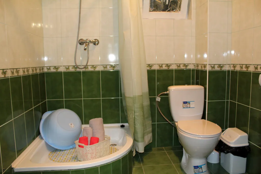 Коттедж Уютный коттедж с мангальной зоной — Судак