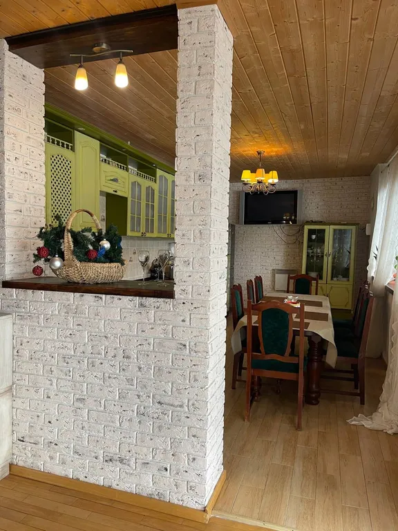 Уютный загородный дом с баней и бассейном