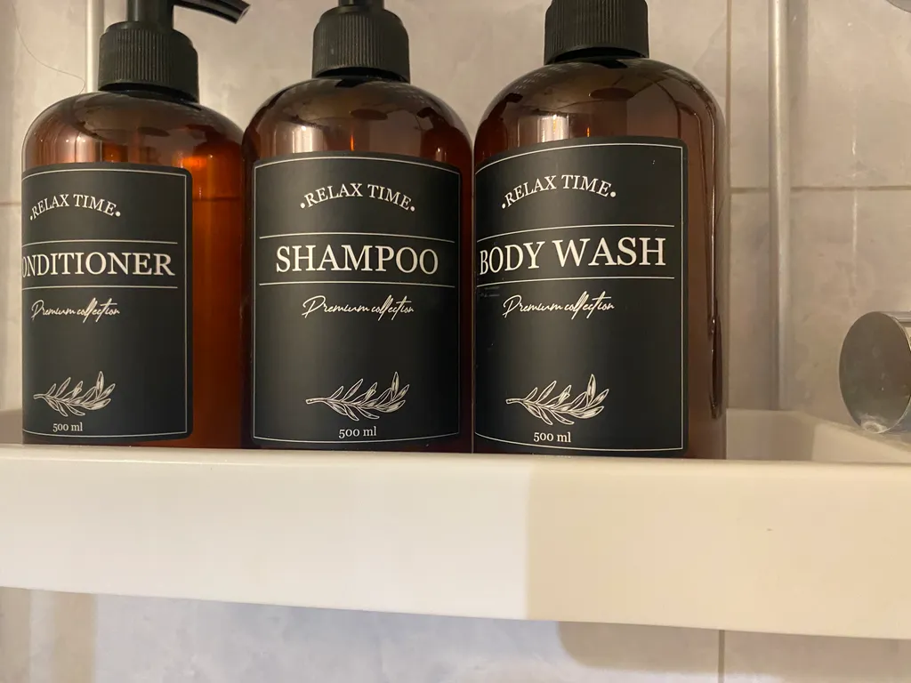 Квартира Уютная трехкомнатная квартира в престижном районе города — Элиста