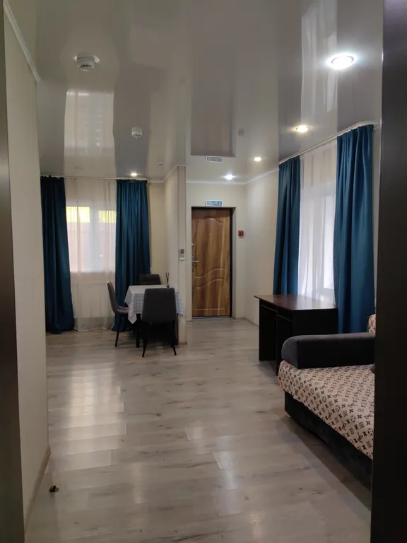 Коттедж Часть дома с отдельным двором и въездом в 7 ми минутах до моря — Ейск