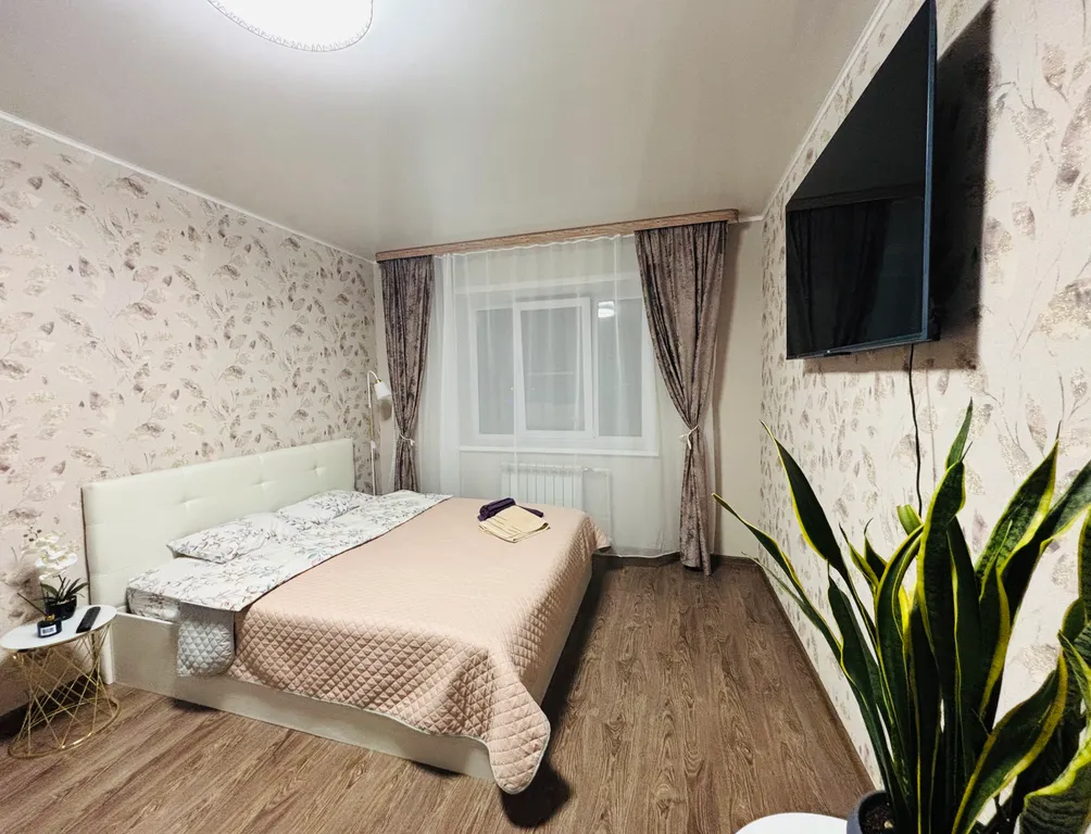 Уютная однокомнатная квартира, район Больничный городок — аренда посуточно в Сыктывкар