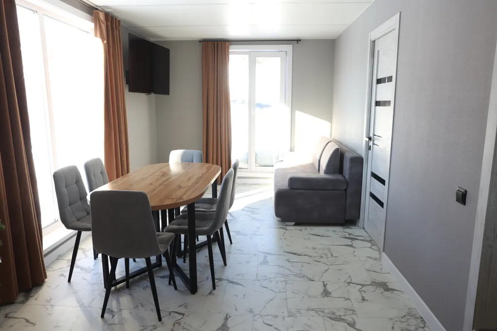 Горы по колено 1 с видом на гору Зеленая