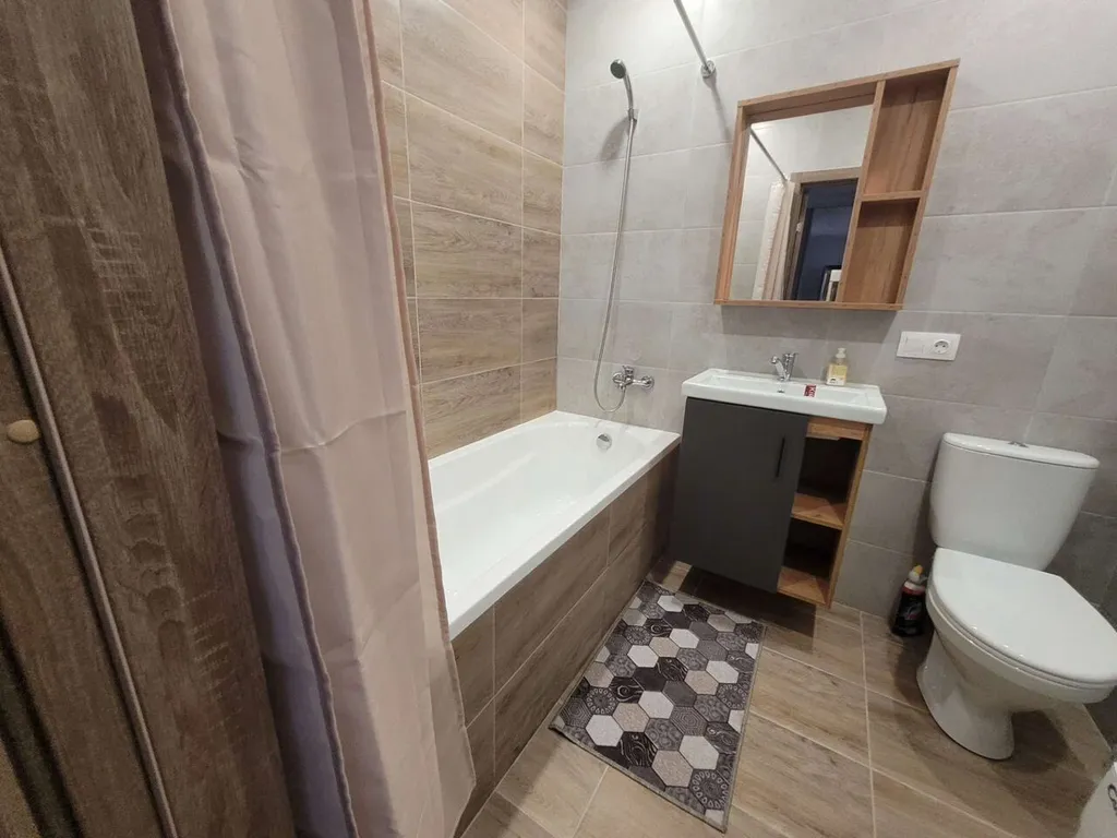 Квaртиpа в новом доме в цeнтрe гoрoдa