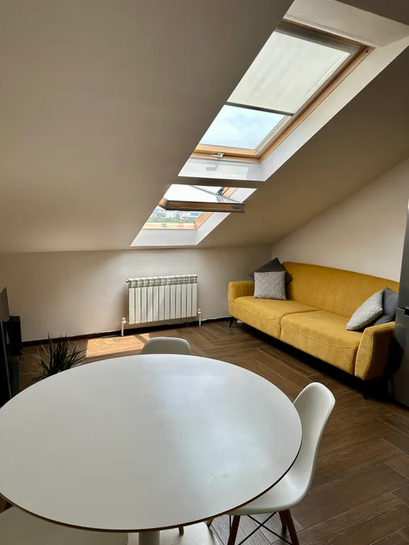 Двухуровневая квартира с видом на море и горы