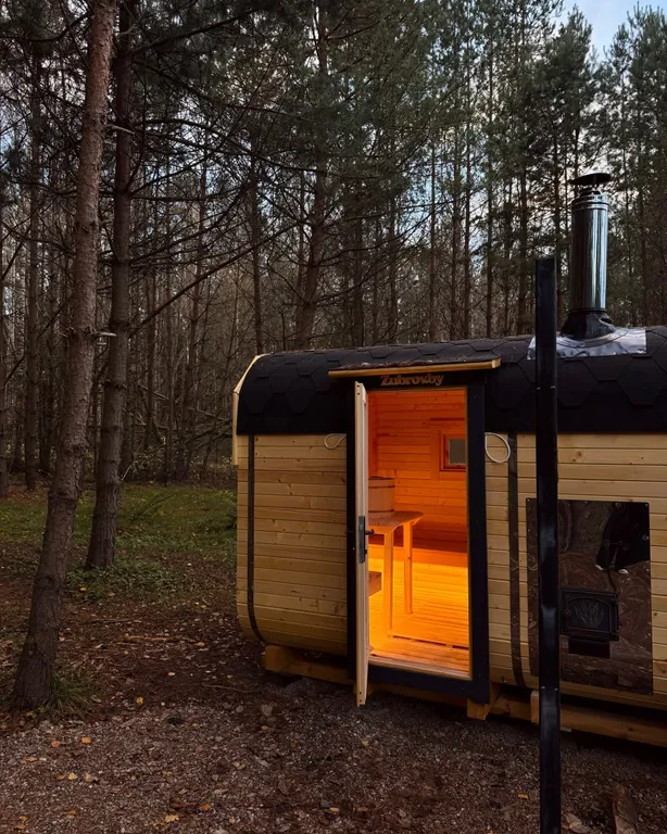 Дом в лесу: баня, купель, проектор, камин, озеро, велосипеды