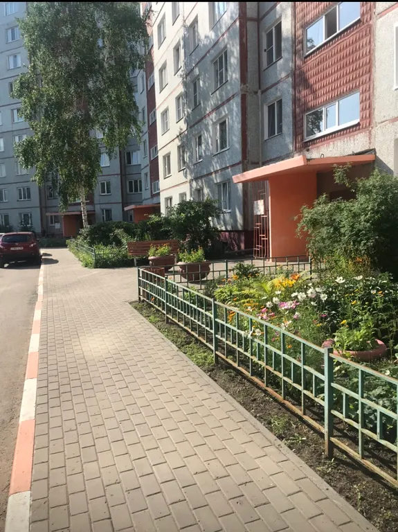 3-комнатная 8-миместная квартира в центре левобережья