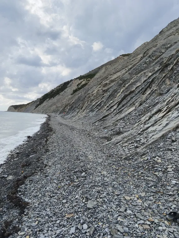 2-комнатная квартира на берегу моря