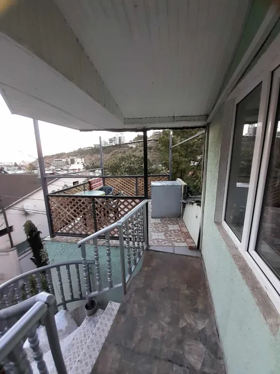 Трёхкомнатная квартира с терассой