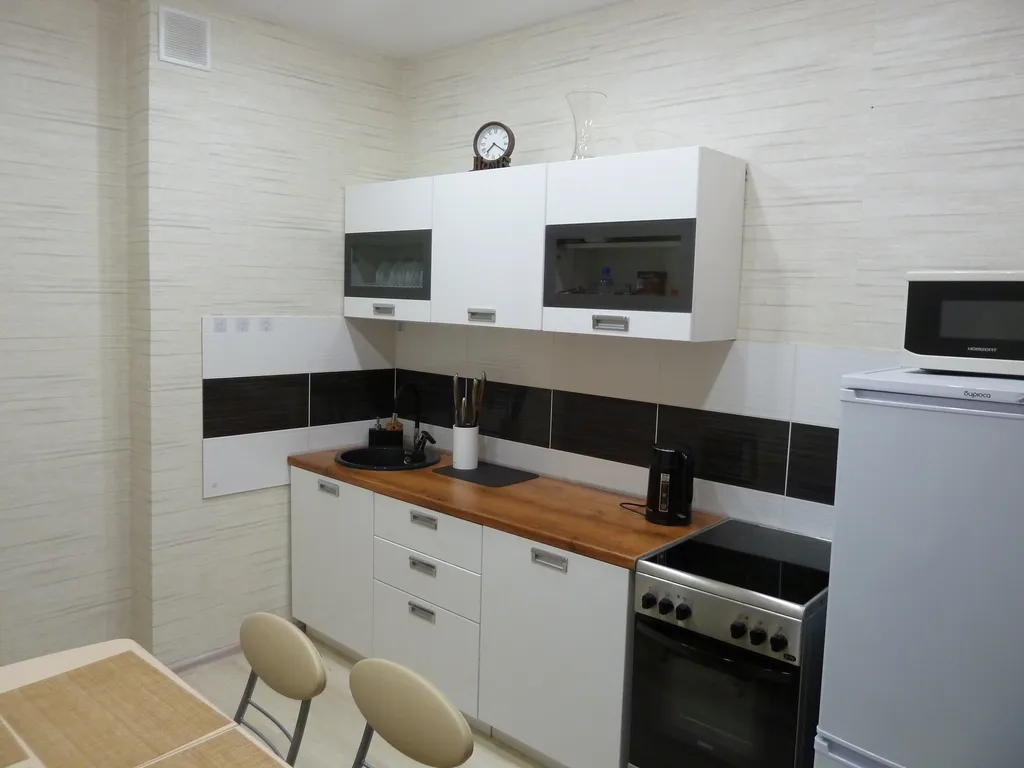 Двухкомнатная квартира около склона