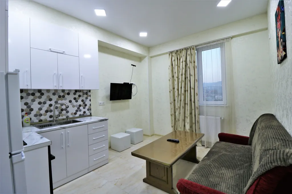 Уютная квартира около метро Исани