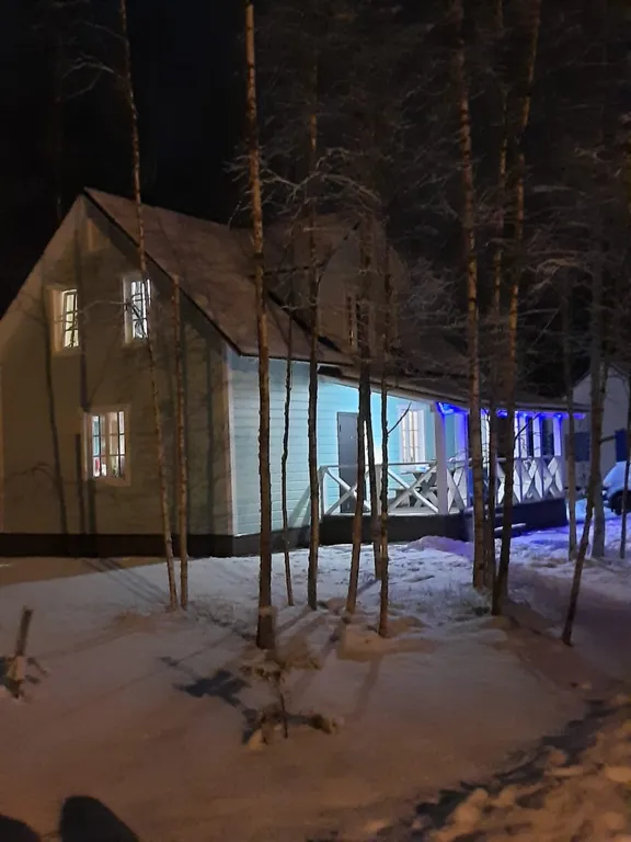 Коттедж Коттедж на озере Вуокса со своим пляжем и баней — Кротово