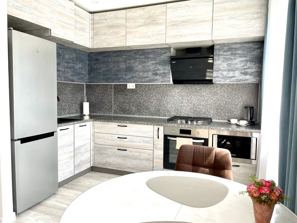 Дизайнерские 3-х комнатные апартаменты для большой семьи