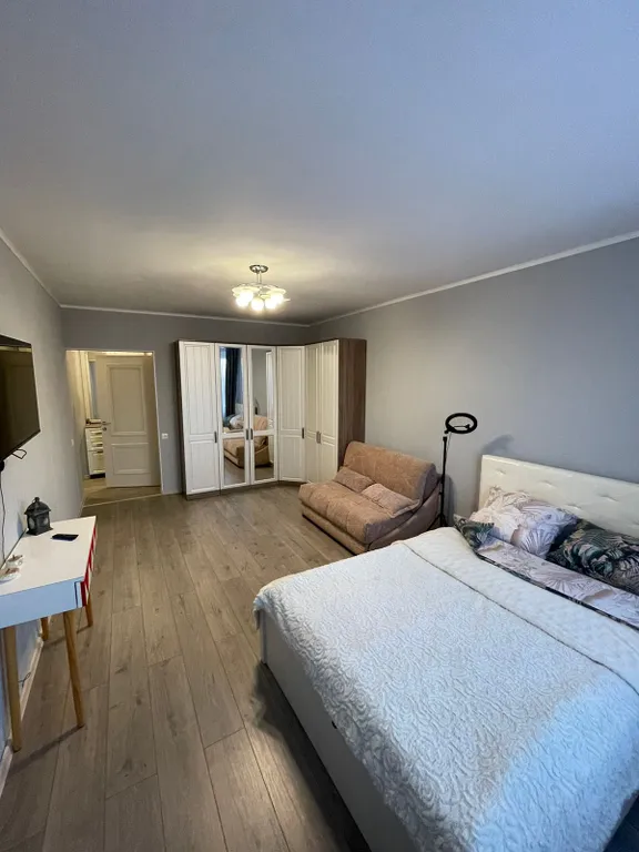 Уютная квартира с ремонтом — аренда посуточно в Подольск