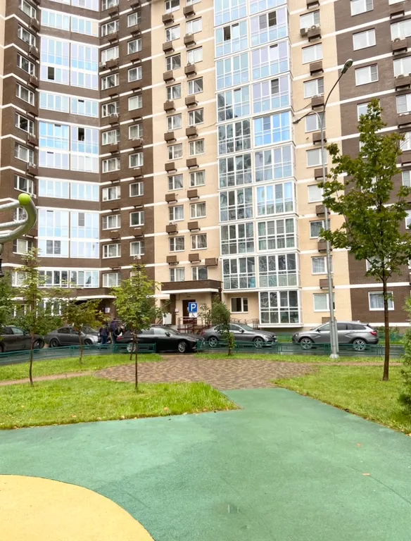 Квартира Красивая большая квартира рядом с метро — Москва