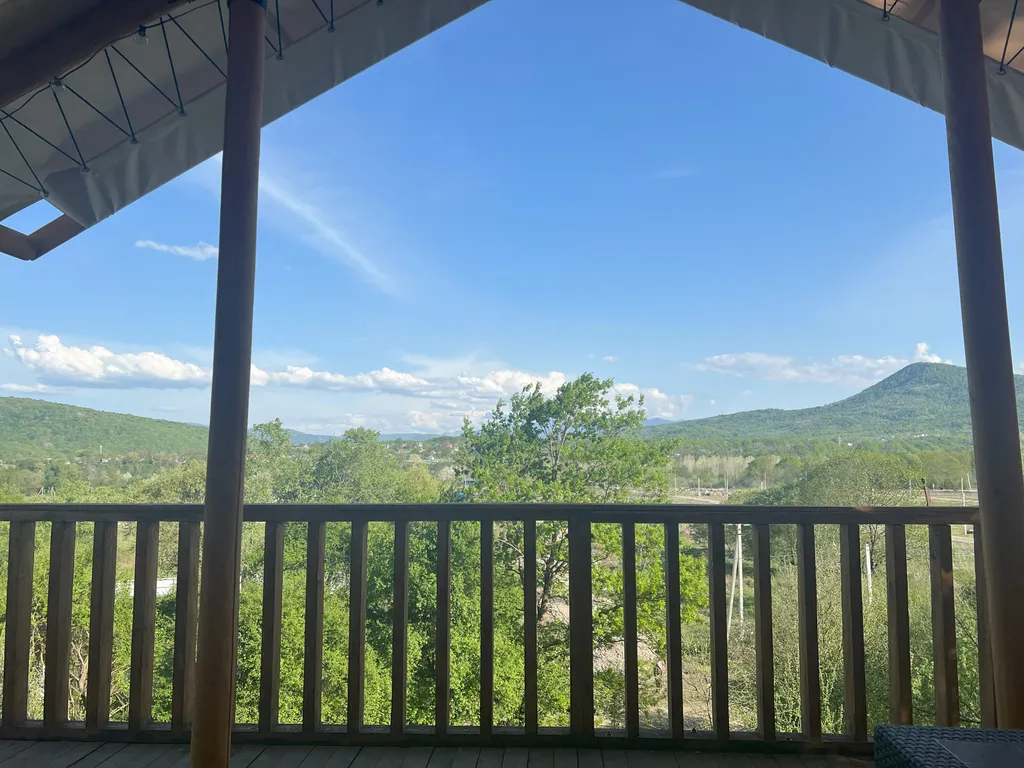 Сафари-тент с подогреваемым бассейном