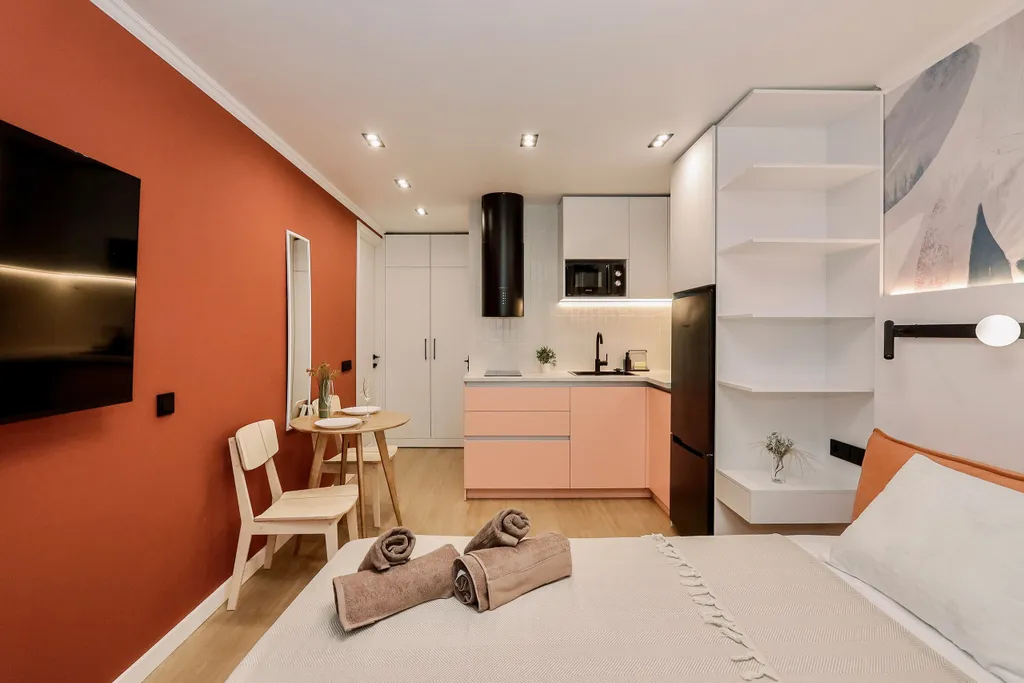 Дизайнерская студия премиум-класса c великoлепным видом для двоиx