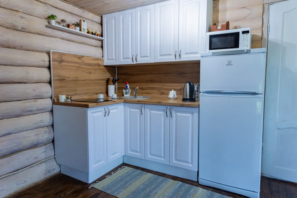 Уютный домик рядом с озером