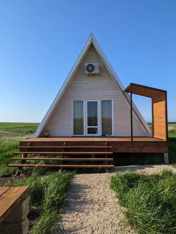 Новый a-frame с видом на море