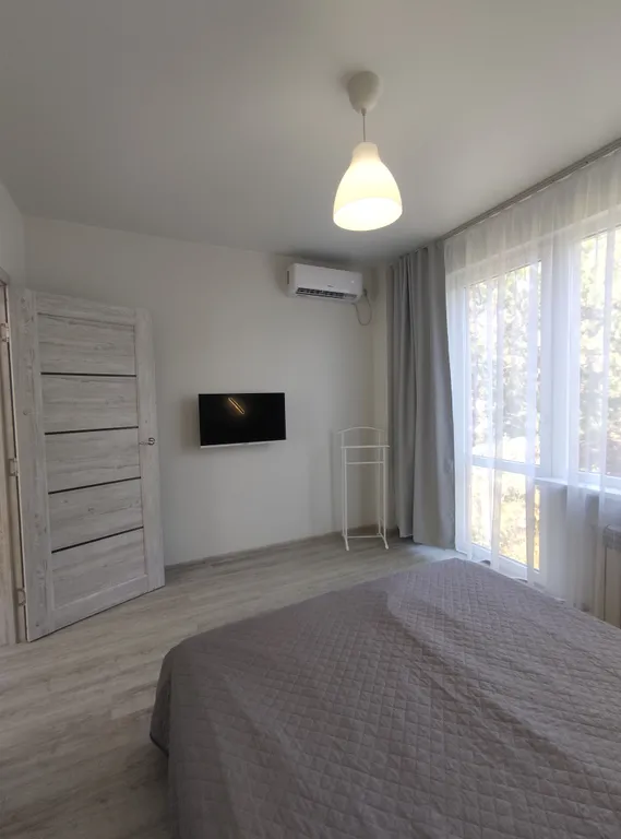 Белый дом у Черного моря