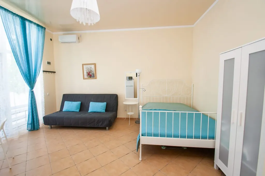 Студия с террасой астра 1