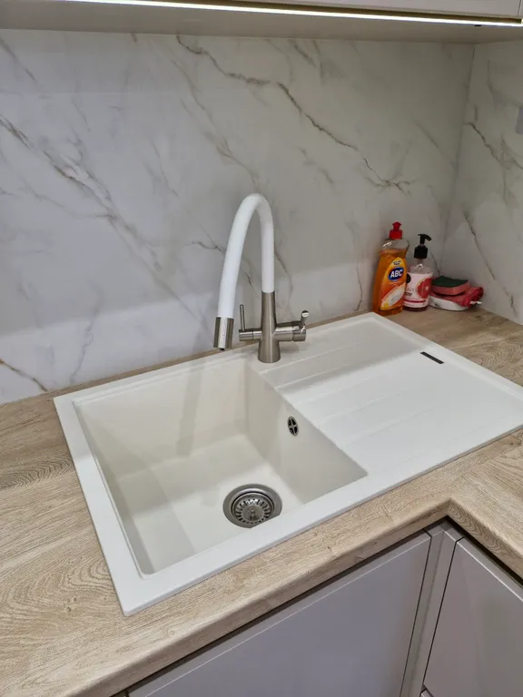 Уютная квартира на 16 этаже с видом на озеро в новом ЖК Upgrade