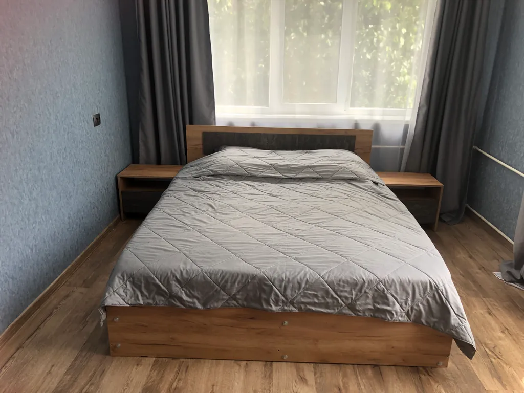 Квартира 2 комнатная квартира прям возле парка имени Ю.А. Гагарина — Симферополь