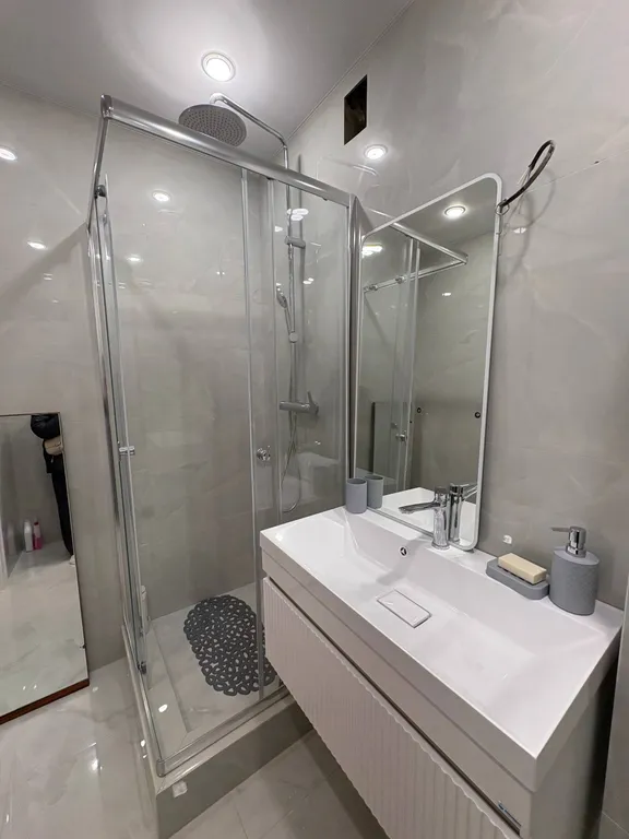 Vip квартира с самом сердце города с видом на главную площадь