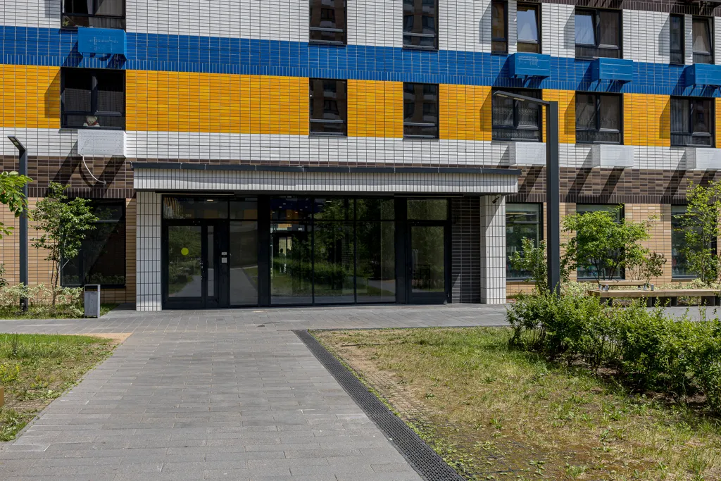 Уютная квартира с видом на парк рядом с метро