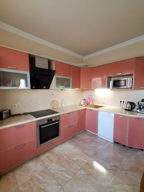 Уютная и просторная квартира на Северном