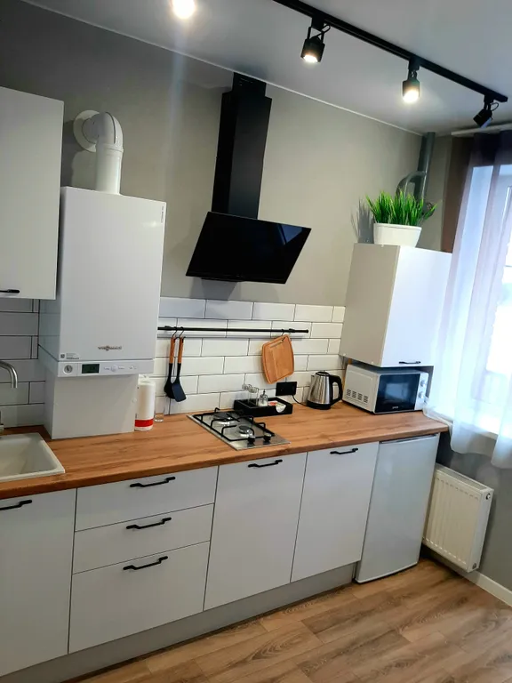 Уютная квартира с современным ремонтом, в новом доме.