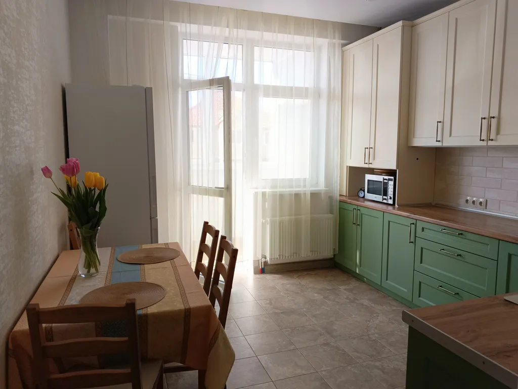 Уютная и комфортная квартира — аренда посуточно в Симферополь