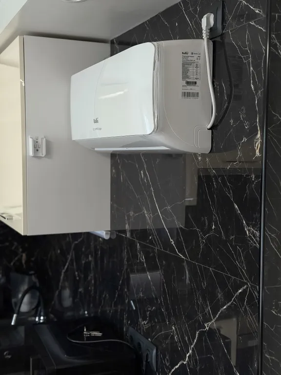 Квартира Трехкомнатная квартира с бассейном и потрясающим видом на море — Сириус