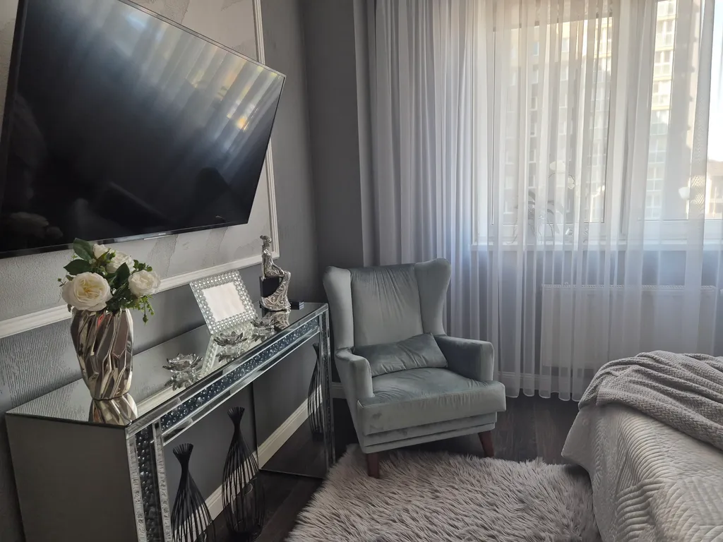 Квартира Уютная трёхкомнатная квартииа — аренда посуточно в Калининград