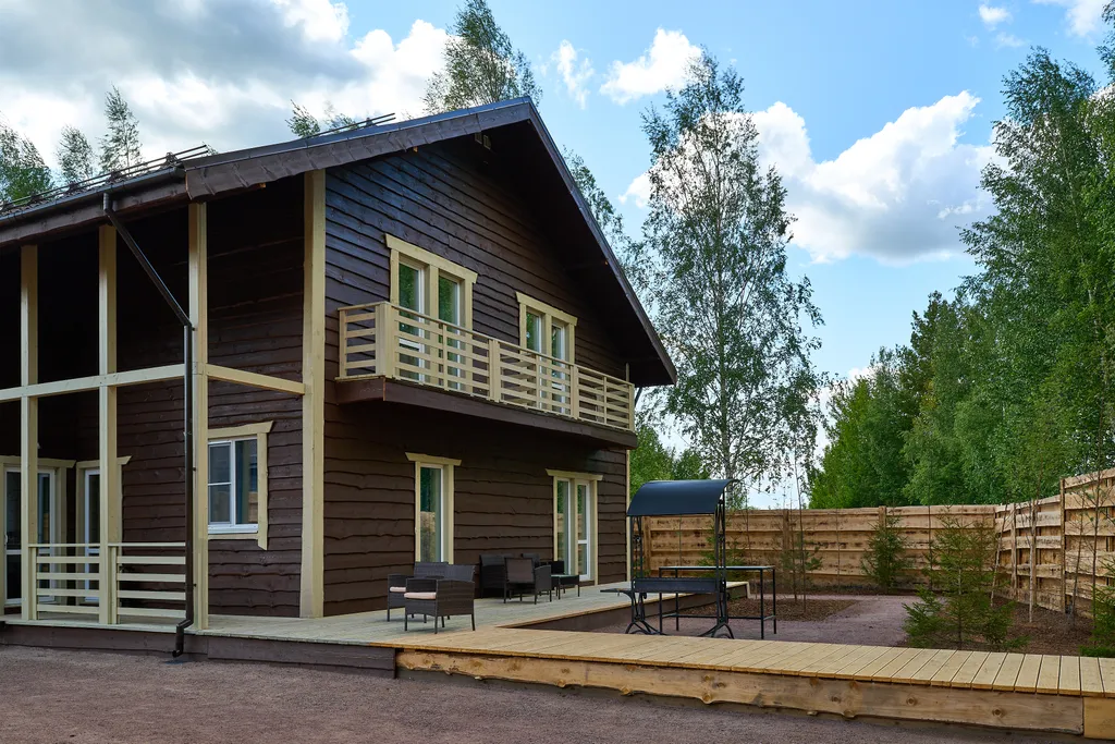 Коттедж Уютный коттедж на берегу Красного озера — Светлое