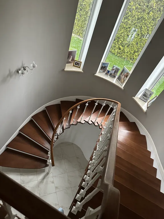 Вилла на берегу реки