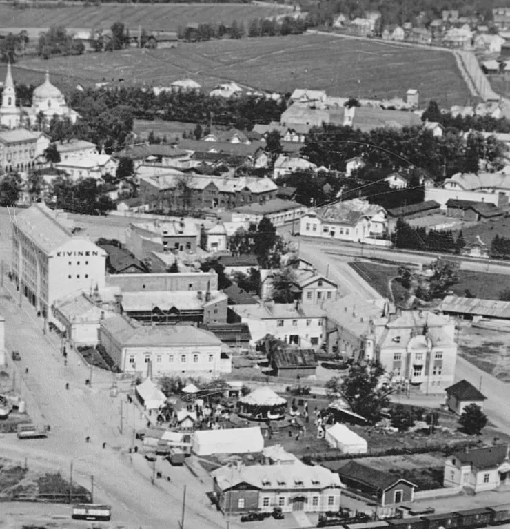 Таунхаус с сауной в центре у набережной